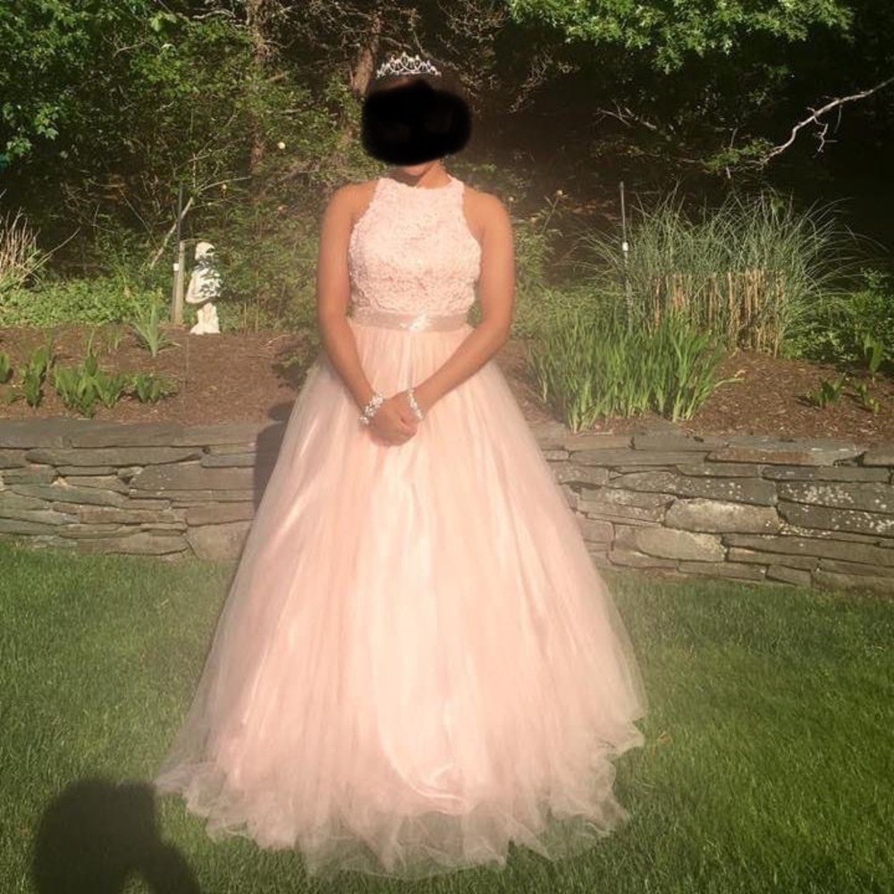Pink prom/formal dress. Ballgown/princess style.